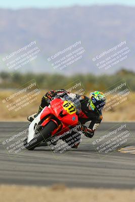 media/Feb-07-2025-CVMA Friday Practice (Fri) [[7034960ba2]]/3-Racer 3-NRS/Session 4 (Turn 16)/